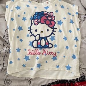 Hello Kitty Shirt (S)